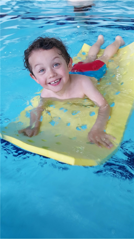Tapis à trous bébé
