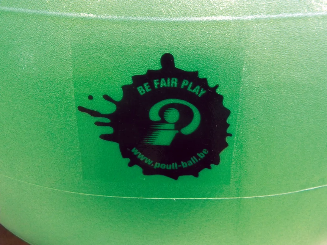 Poull Ball-bal