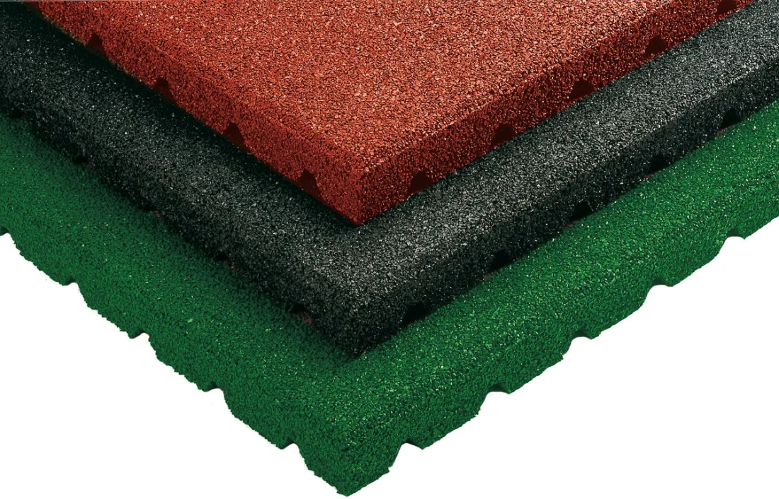Schokdempende rubbertegel valhoogte 150cm