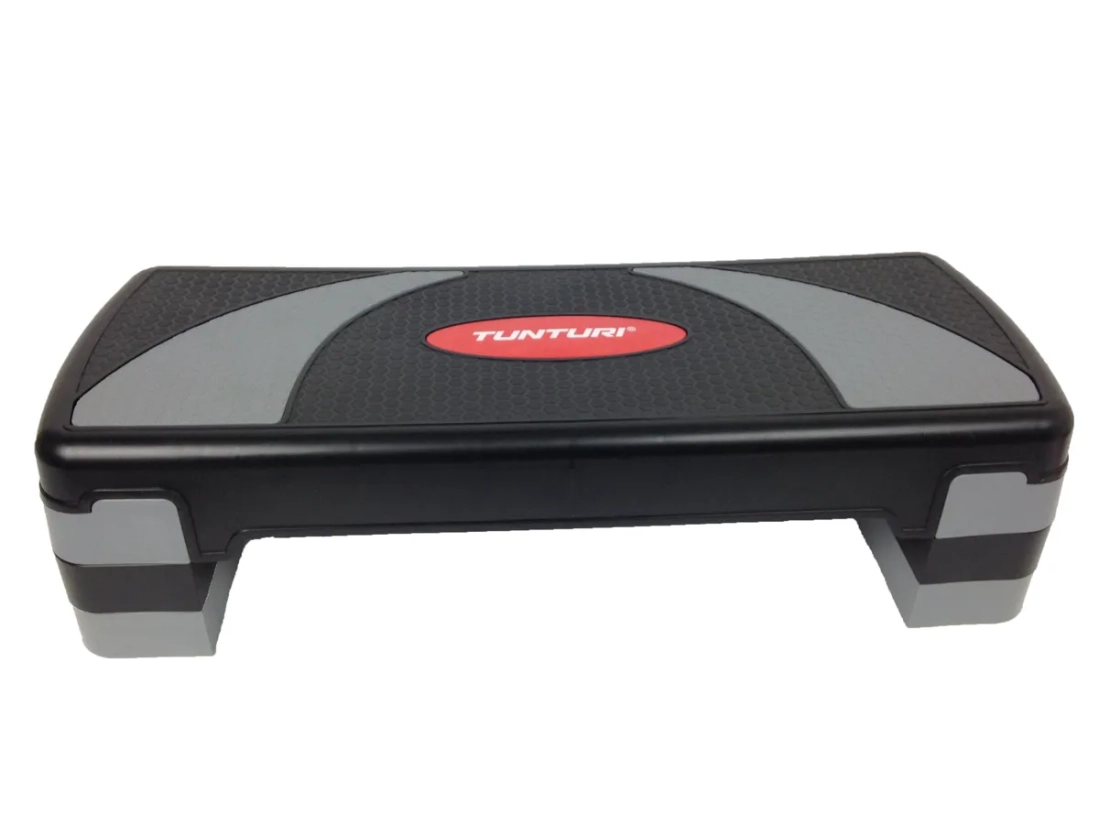 Step compact