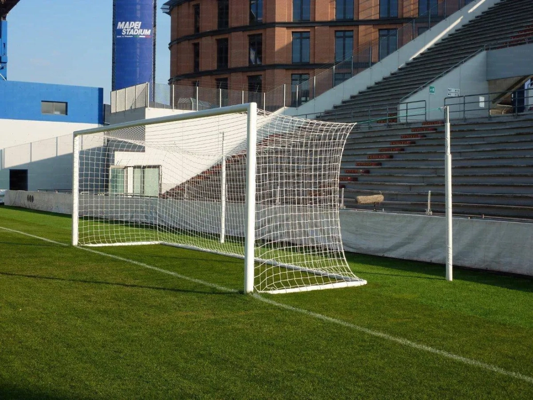 But de football à suspension libre