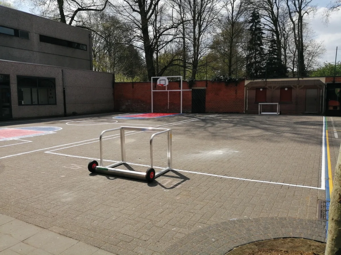 Kanteldoelen (voetbal) op wielen