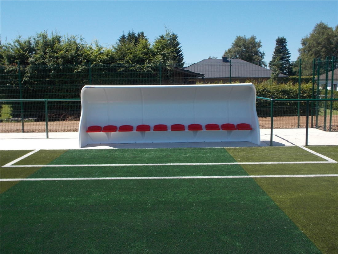 Dugout Monobloc