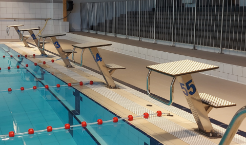 Aménagements Idema pour la piscine de Ferrières